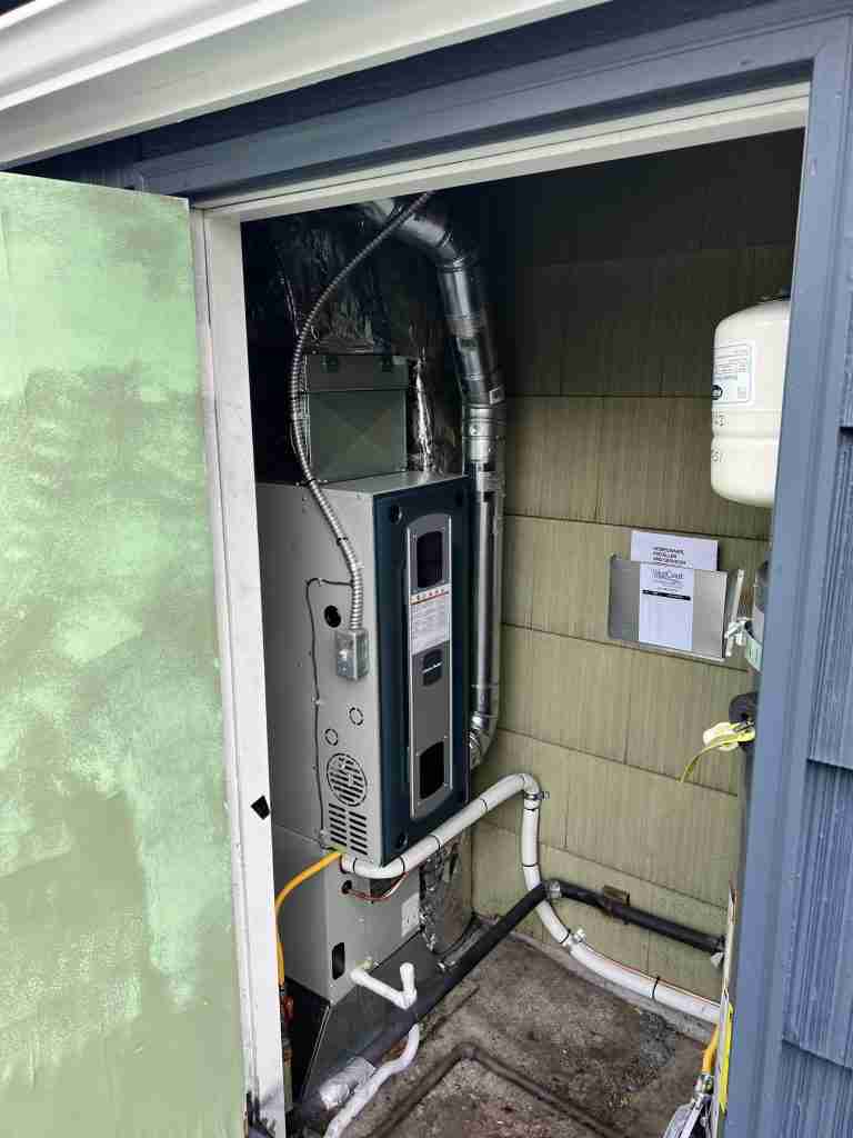 Gas furnace - IMG 3918